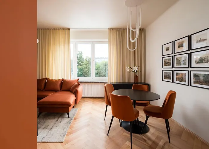 Dream By Bookinghost *