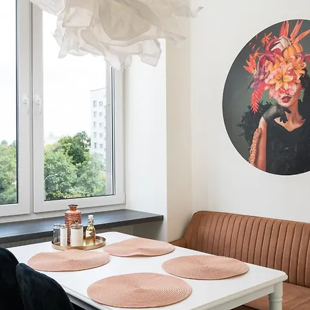 Dream By Bookinghost