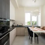 Dream By Bookinghost Apartament *